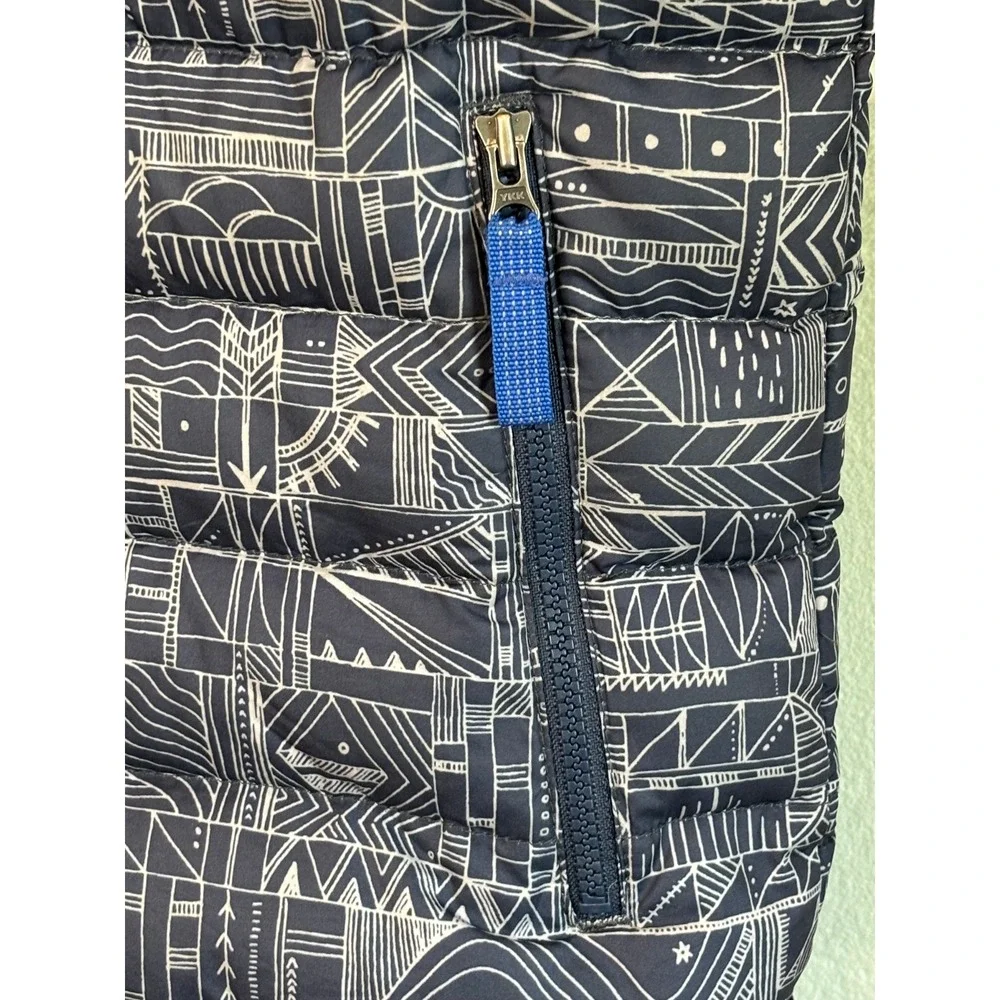 Patagonia Down Sweater Jacket Navy Blue Geometric Kids Large 12 Puffer Zip‎